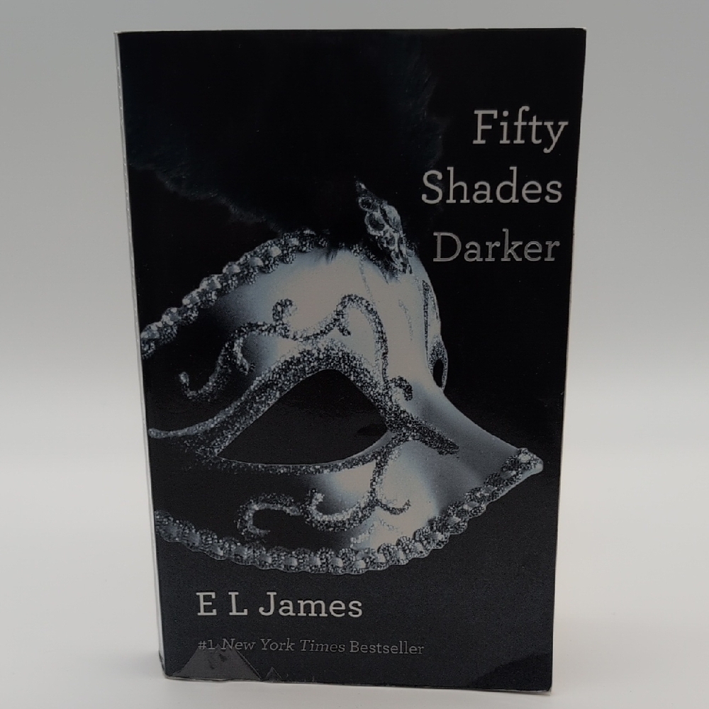 Fifty Shades Darker Book by E L James